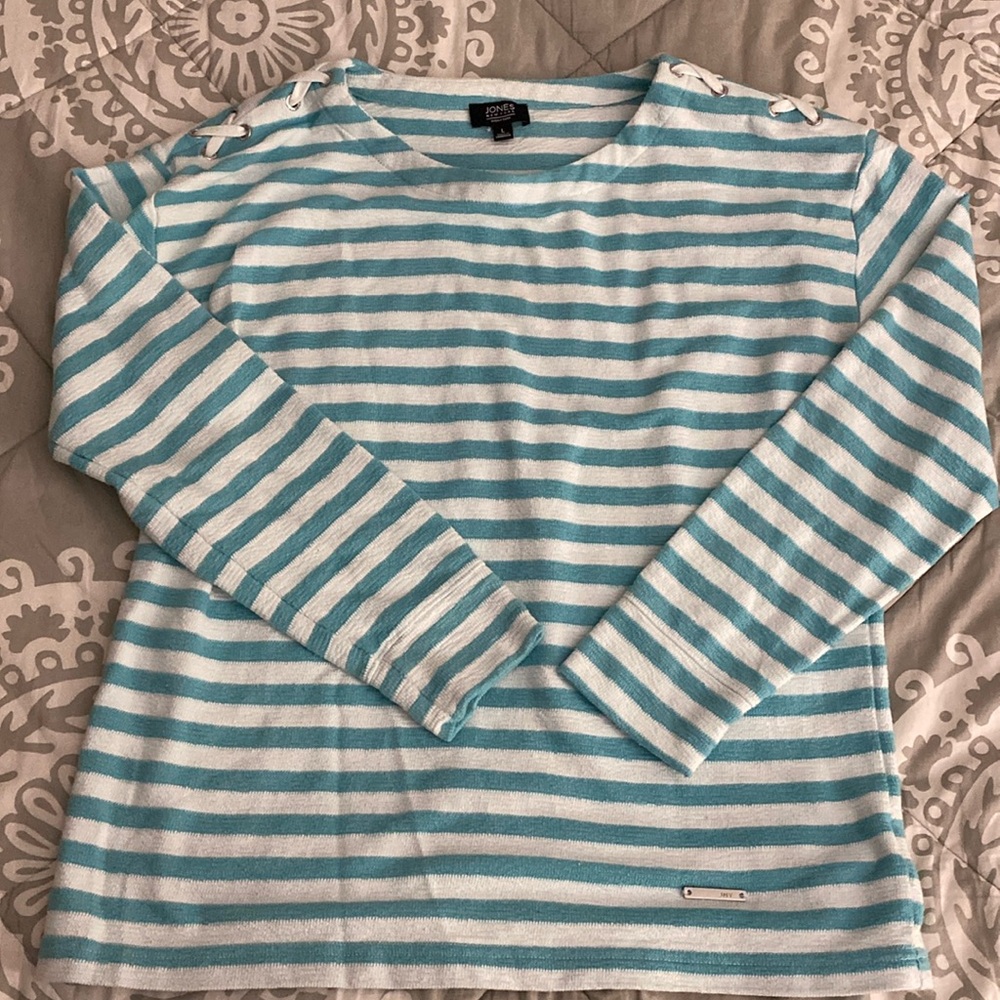 Jones New York Signature Sweater Size L